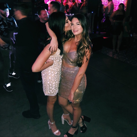 Gold Two Piece Set - Picture 2 of 4